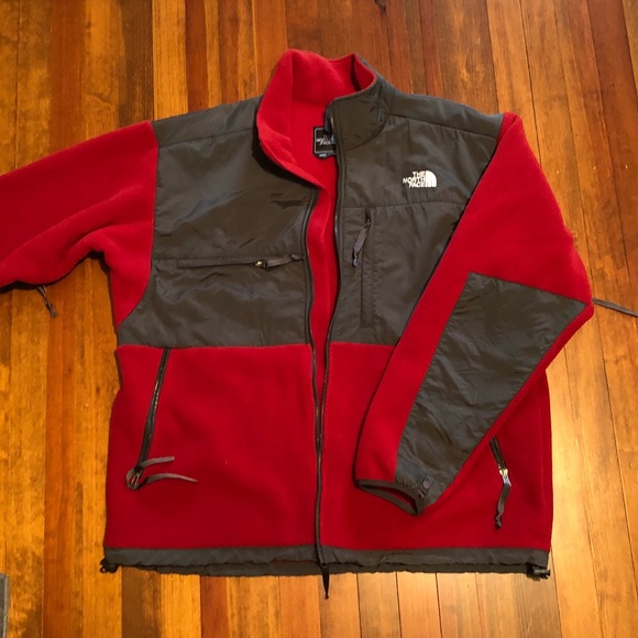mens red north face fleece